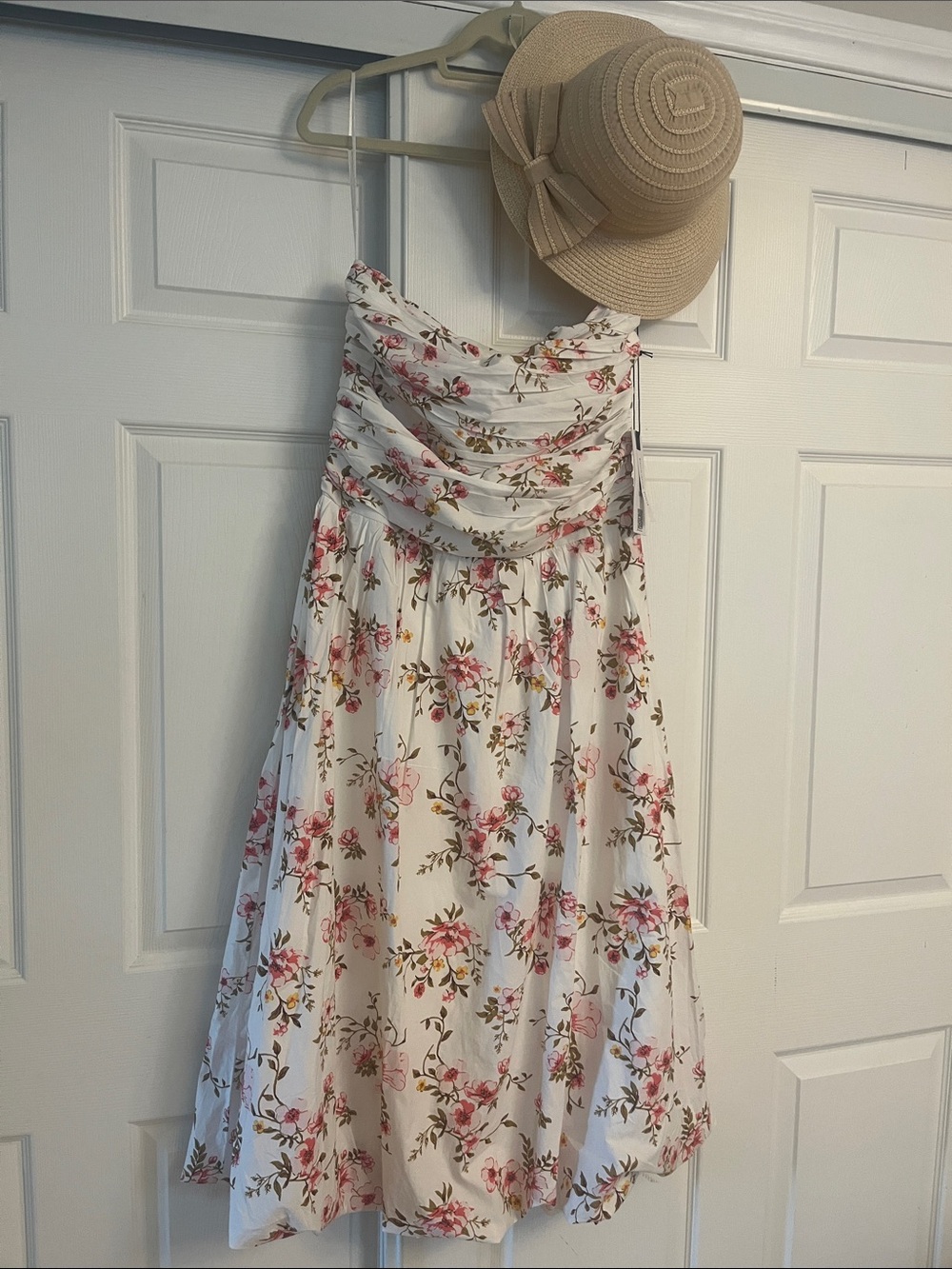 Women's Floral White Strapless Sundress